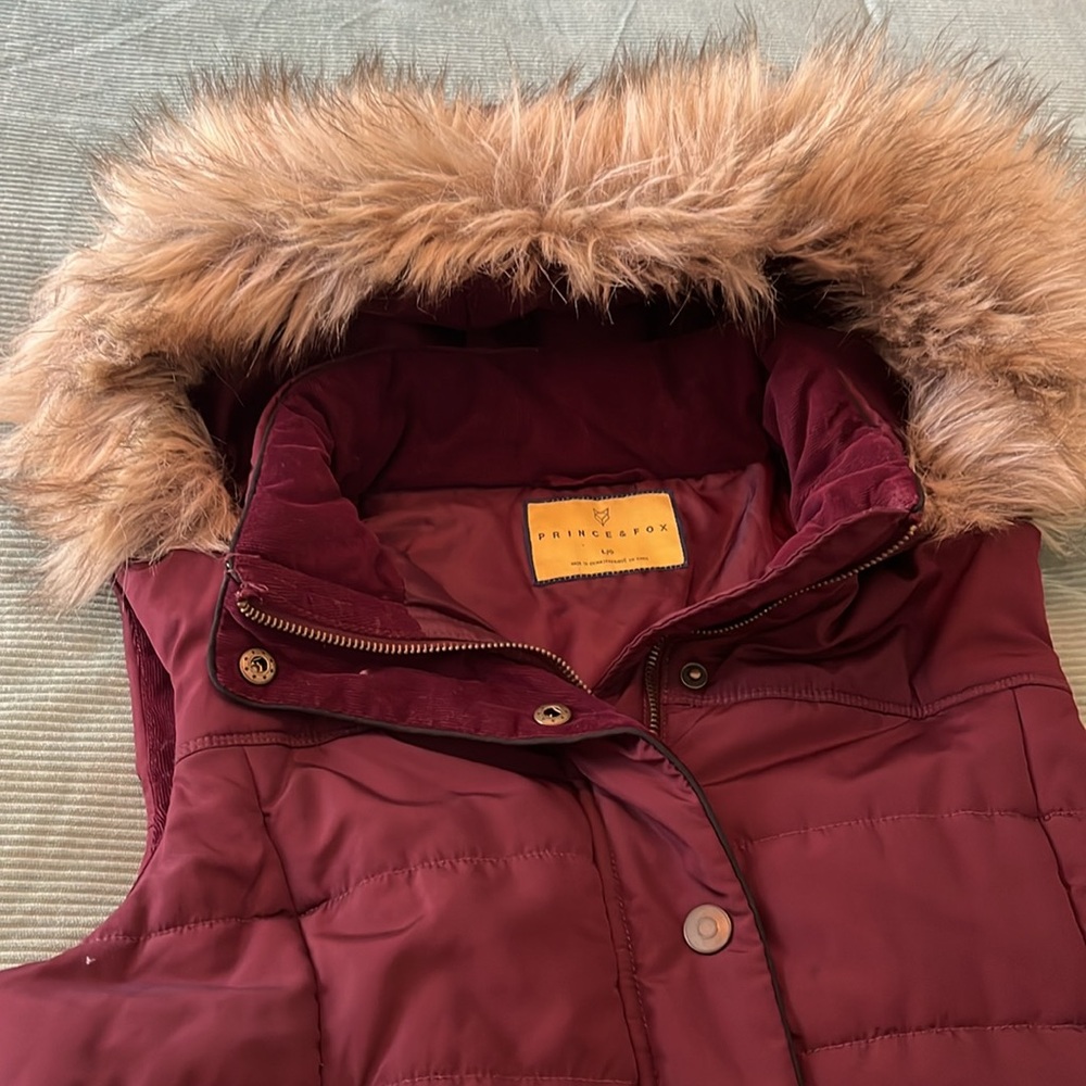 Puffer Vest - Picture 3 of 6